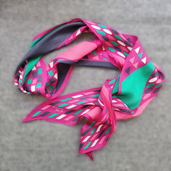 Monique Martin bold pink green silk scarf - Picture 1 of 5
